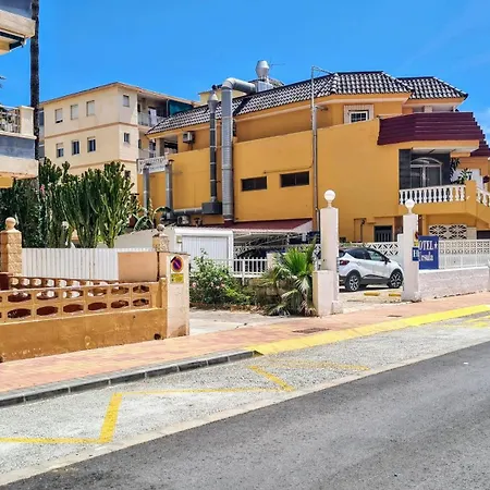 Beachfront - Direct Access